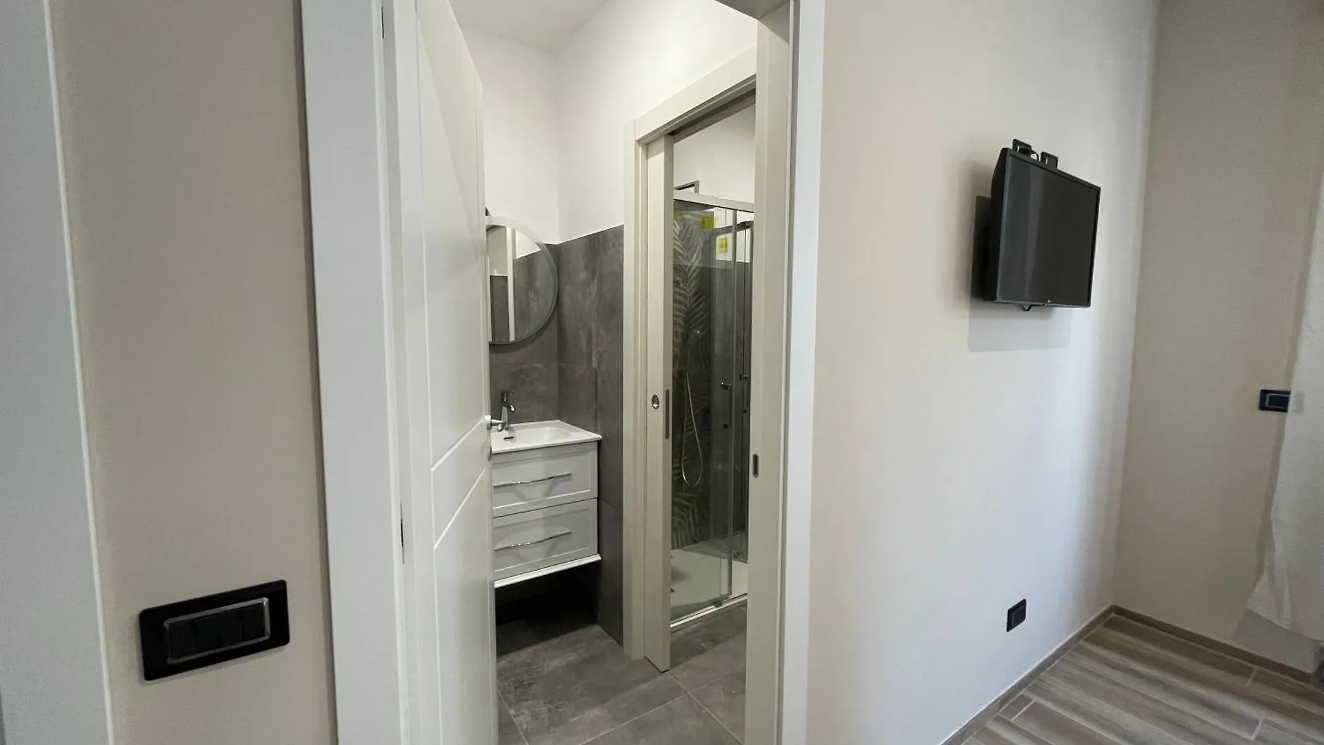 Apartment Appartamento Guest Milan